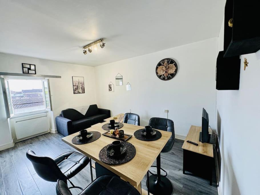 Appartamento Isval Wifi-Hyper Centre Cognac Esterno foto