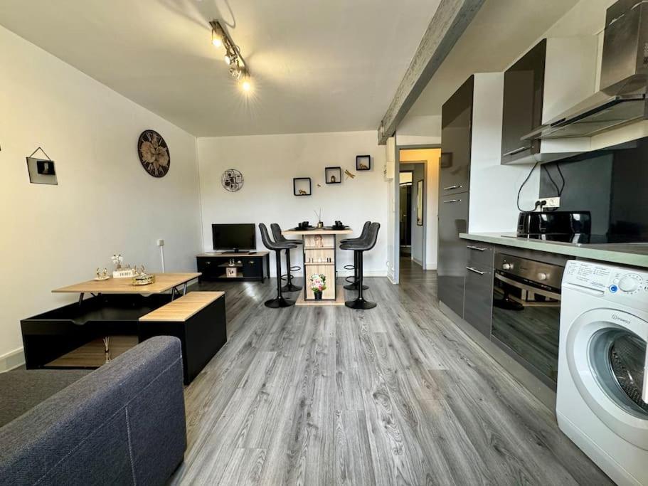Appartamento Isval Wifi-Hyper Centre Cognac Esterno foto