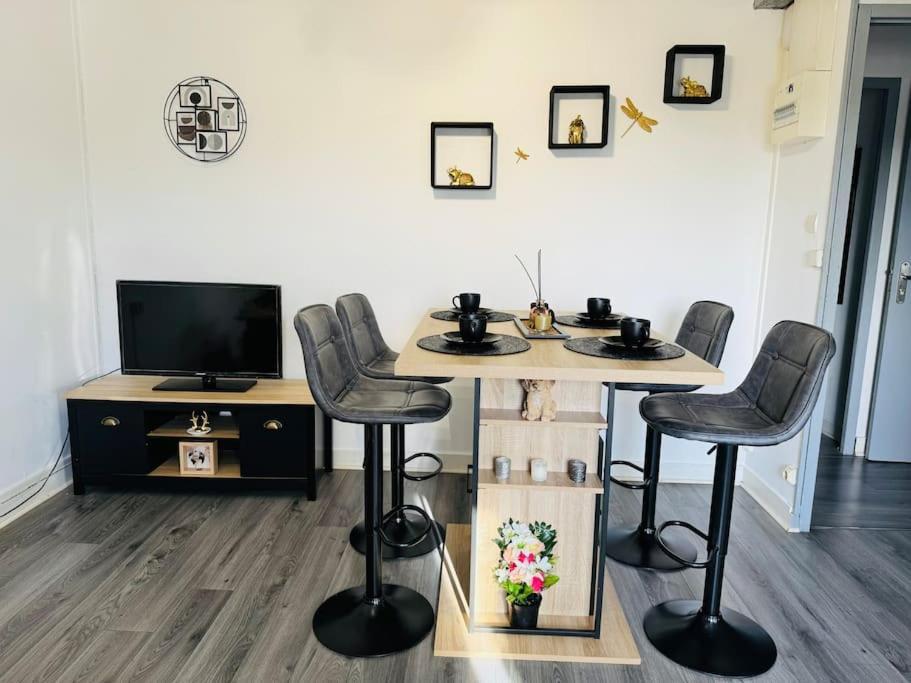 Appartamento Isval Wifi-Hyper Centre Cognac Esterno foto